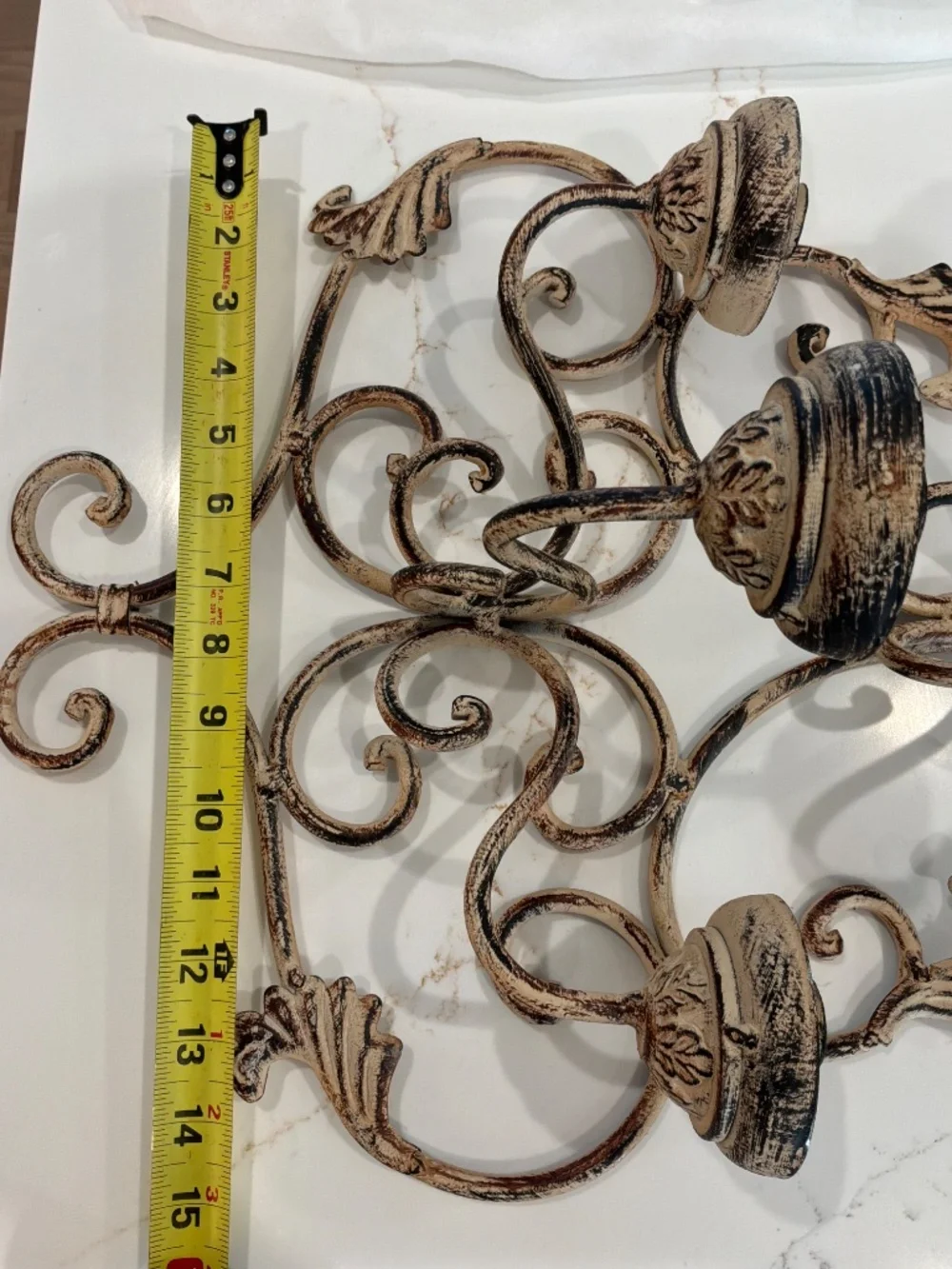 Wall candle holder
